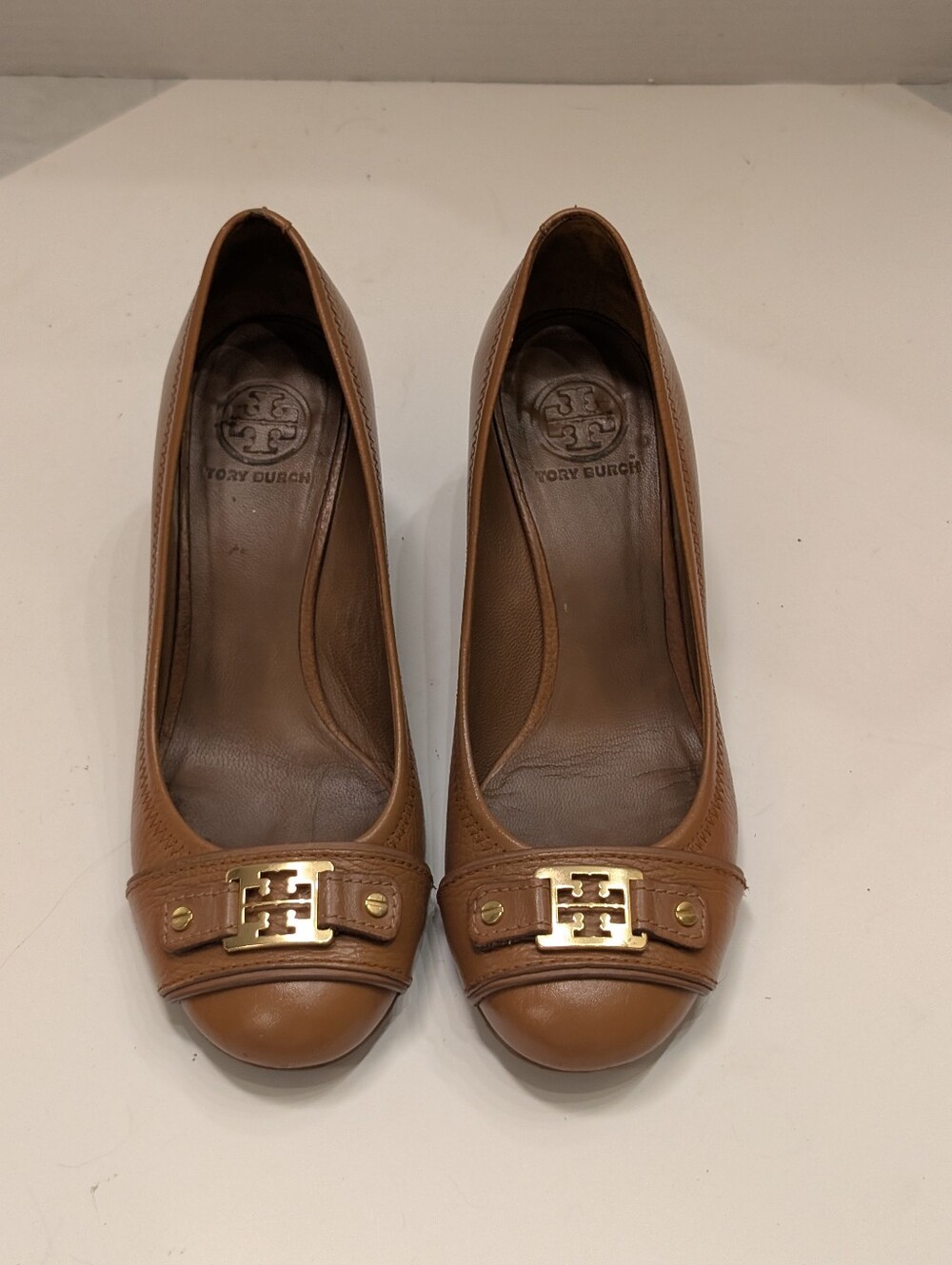 Tory Burch Women's 9.5 Natalya Wedge Heels Pumps Pebbled Leather Tan Brown
